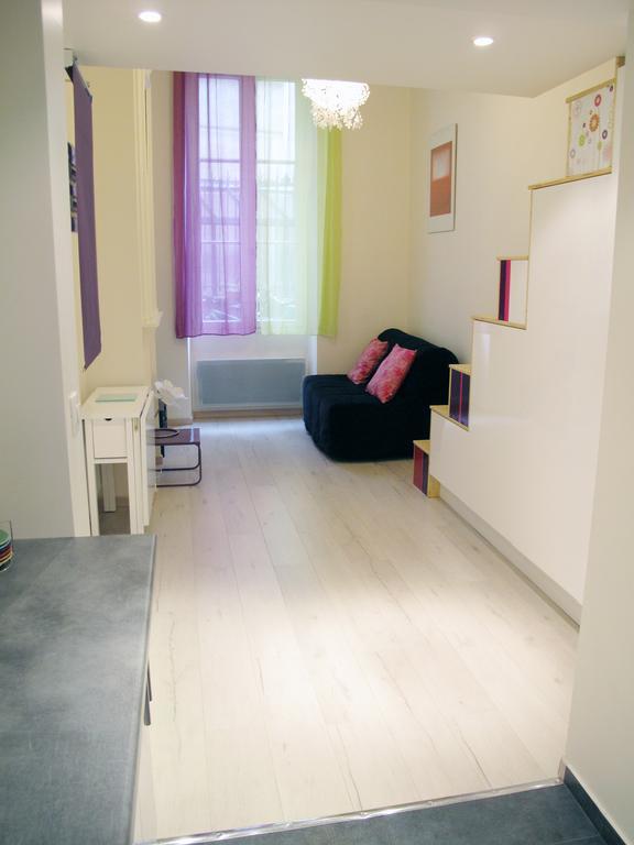 Studio Canal Saint Martin Appartement